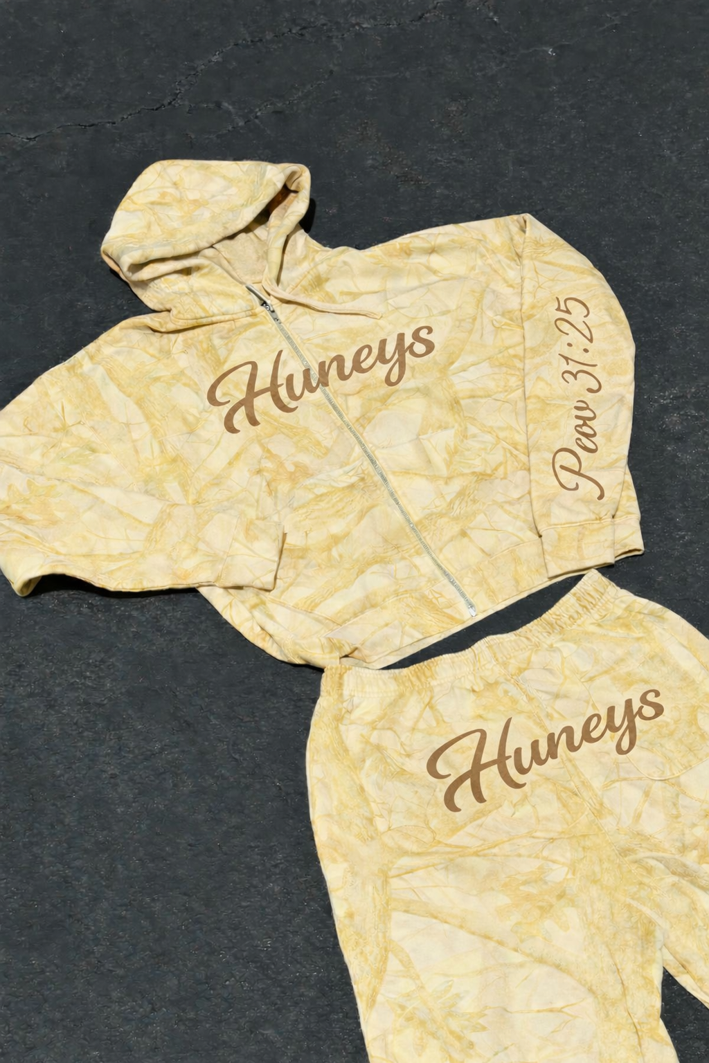 Warm Like Huneys Sweat Set